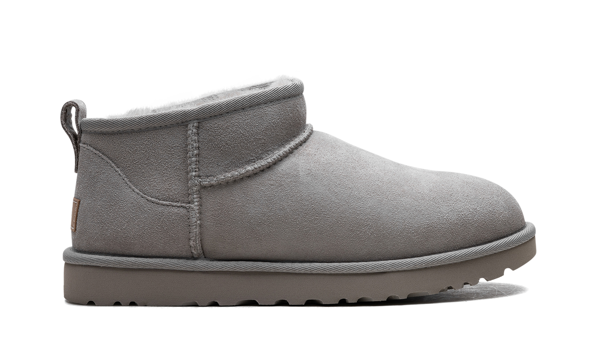 Overkicks - UGG Classic Ultra Mini Boot Goat (1116109-GOA) - detalle talon