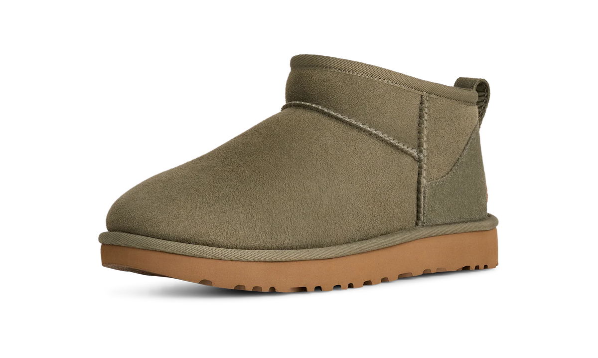 Overkicks - UGG Classic Ultra Mini Boot Moss Green Amphora (Womens) (1116109-MMP) - vista trasera