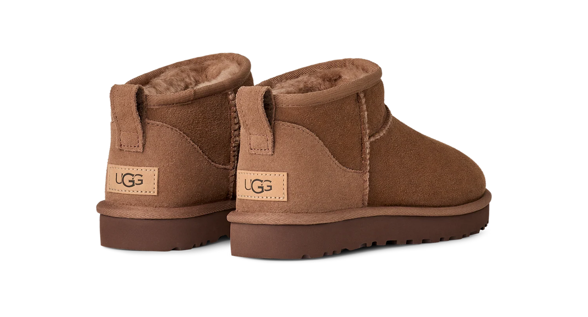Overkicks - UGG Classic Ultra Mini Boot Rocky Oak (Womens) (1116109-RYK) - detalle suela