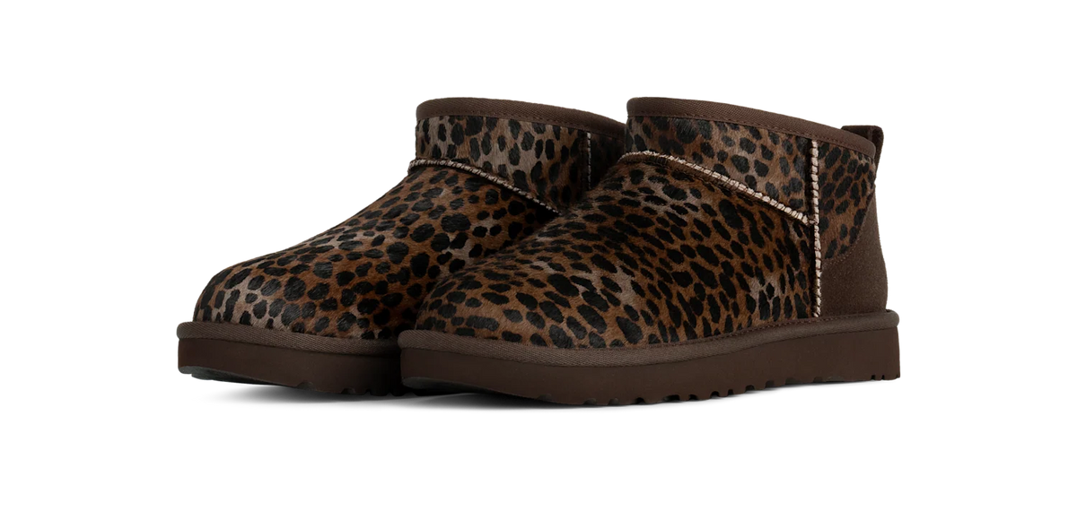 Overkicks - UGG Classic Ultra Mini Caspian Boot Burnt Cedar (Womens) (1158328-BCDR) - vista trasera
