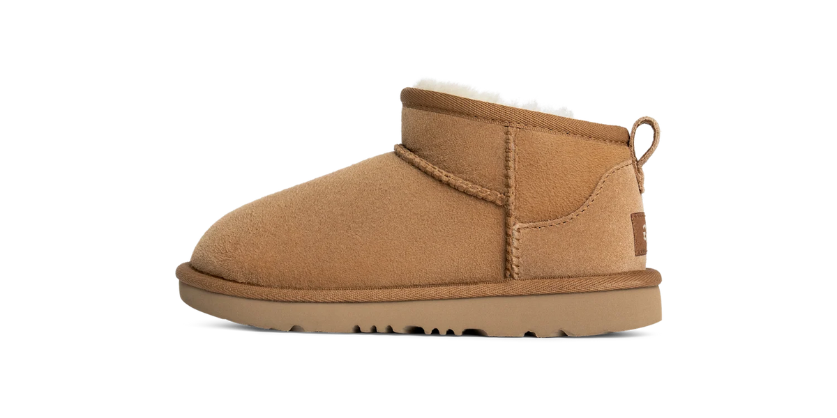 Overkicks - UGG Classic Ultra Mini Chestnut (Kids) (1130750K-CHE) - vista lateral