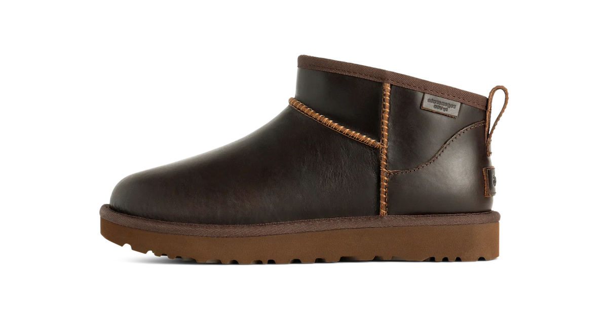 Overkicks - UGG Classic Ultra Mini LTHR Regen Boot Ironwood (Womens) (1163490-IWD) - vista lateral