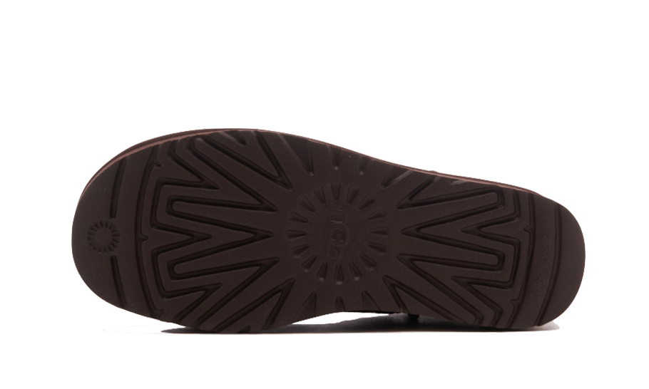 Overkicks - UGG Classic Ultra Mini Platform Boot Burnt Cedar (Womens) (1135092-BCDR) - detalle suela