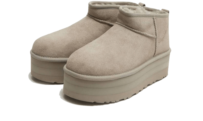 Overkicks - UGG Classic Ultra Mini Platform Boot Goat (Womens) (1135092-GOA) - vista trasera