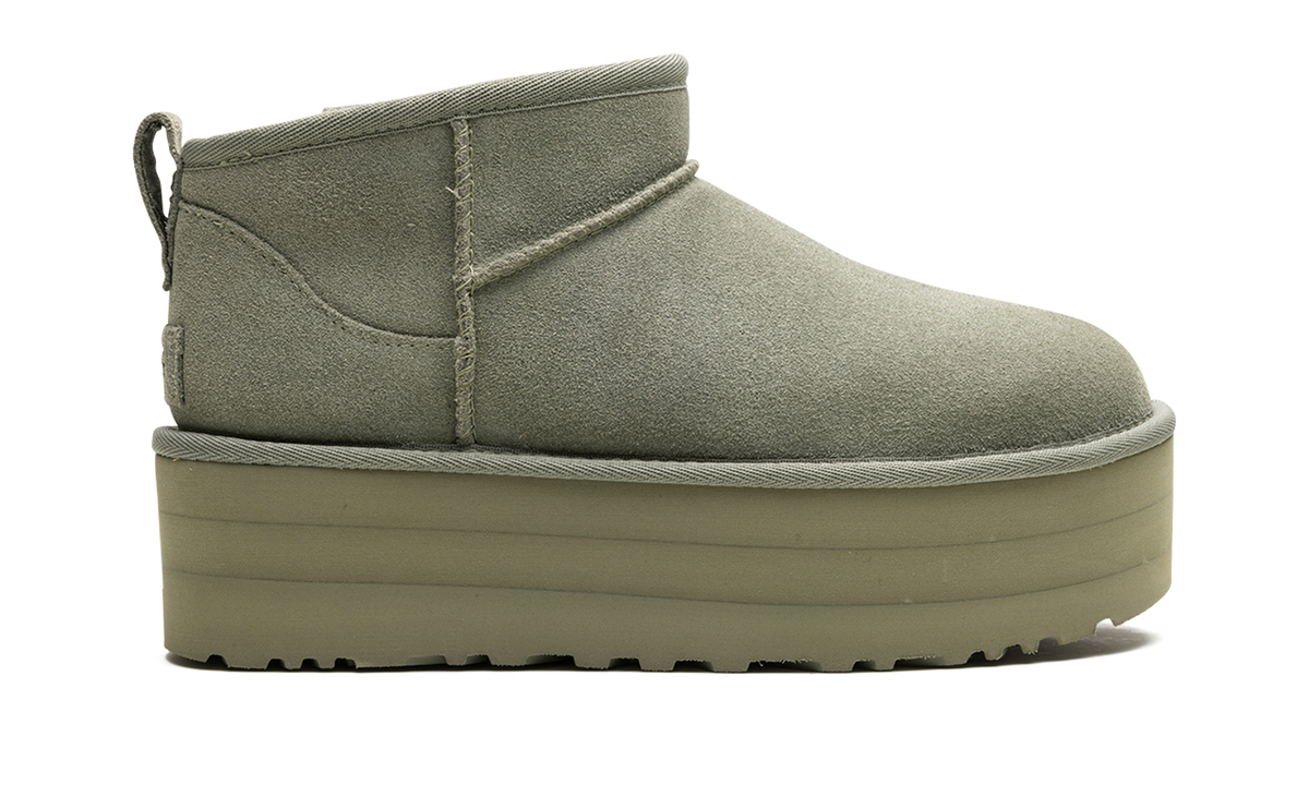 Overkicks - UGG Classic Ultra Mini Platform Boot Shaded Clover (Womens) (1135092-SDC) - detalle talon