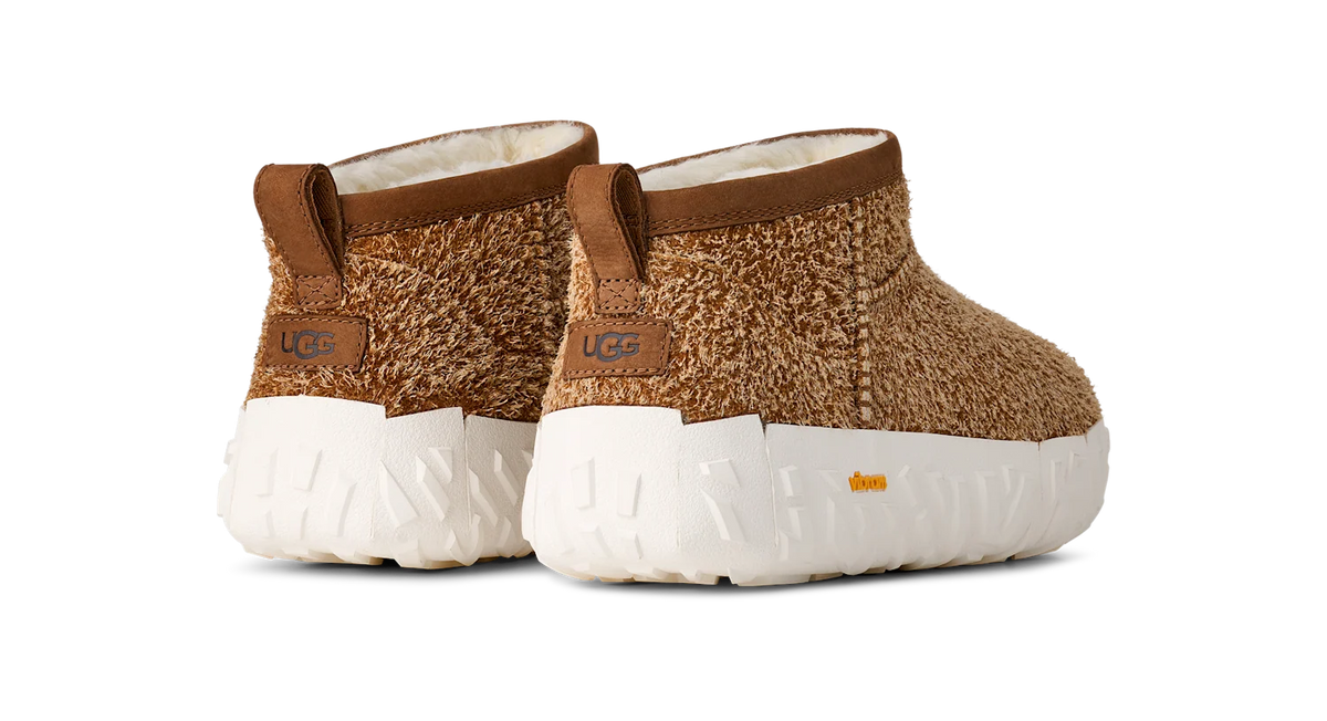 Overkicks - UGG Classic Ultra Mini Wrap Tech Boot Chestnut (1171115-CHE) - detalle suela