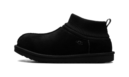 Overkicks - UGG Classic Ultra Stretch Cuff Slipper Black (Kids) (1157702K-BLK) - vista lateral