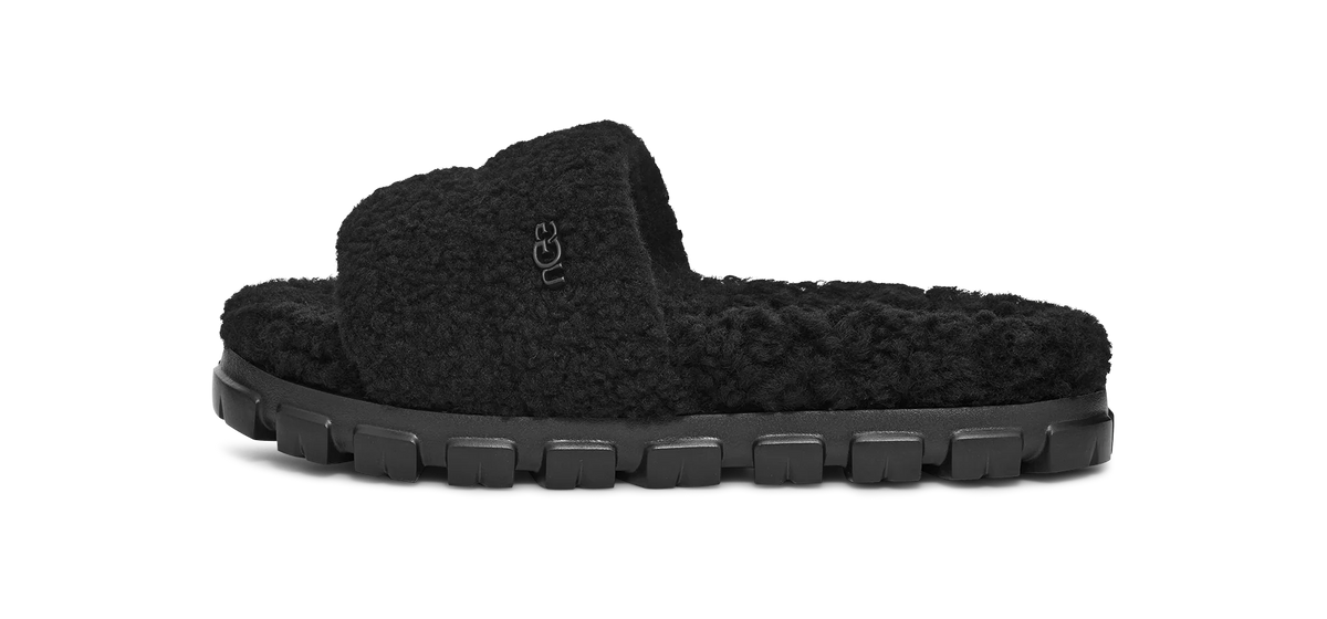 Overkicks - UGG Cozetta Curly Slide Black (Womens) (1130838-BLK) - vista lateral