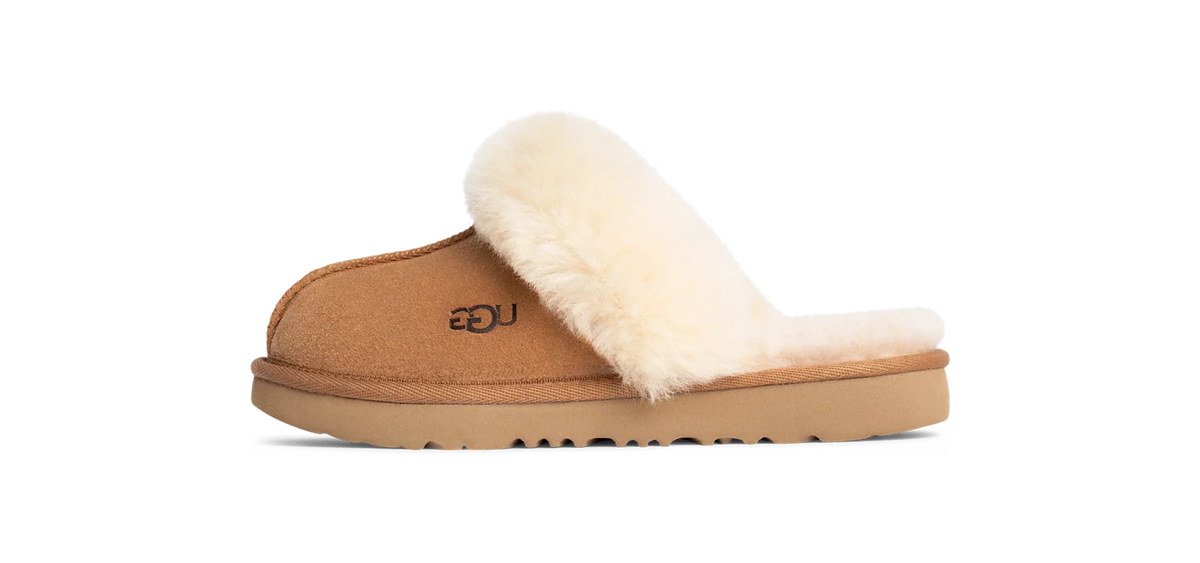 Overkicks - UGG Cozy II Slipper Chestnut (Kids) (1019065K-CHE) - vista lateral