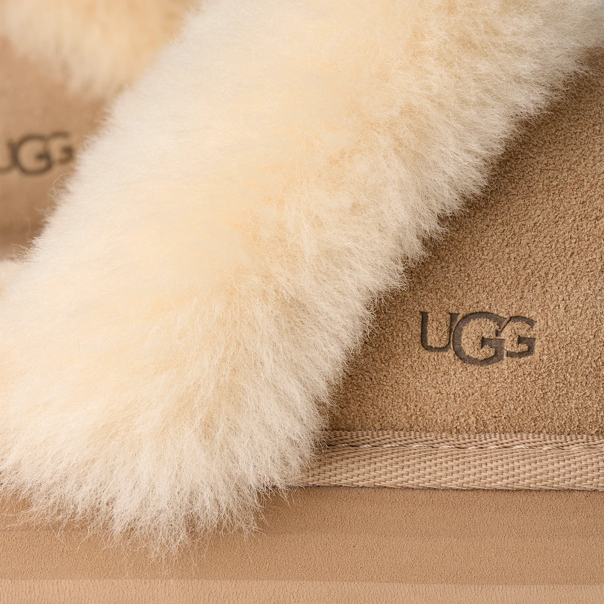 Overkicks - UGG Disquette Slipper Sand (Kids) (1171199K-SAN) - imagen 5