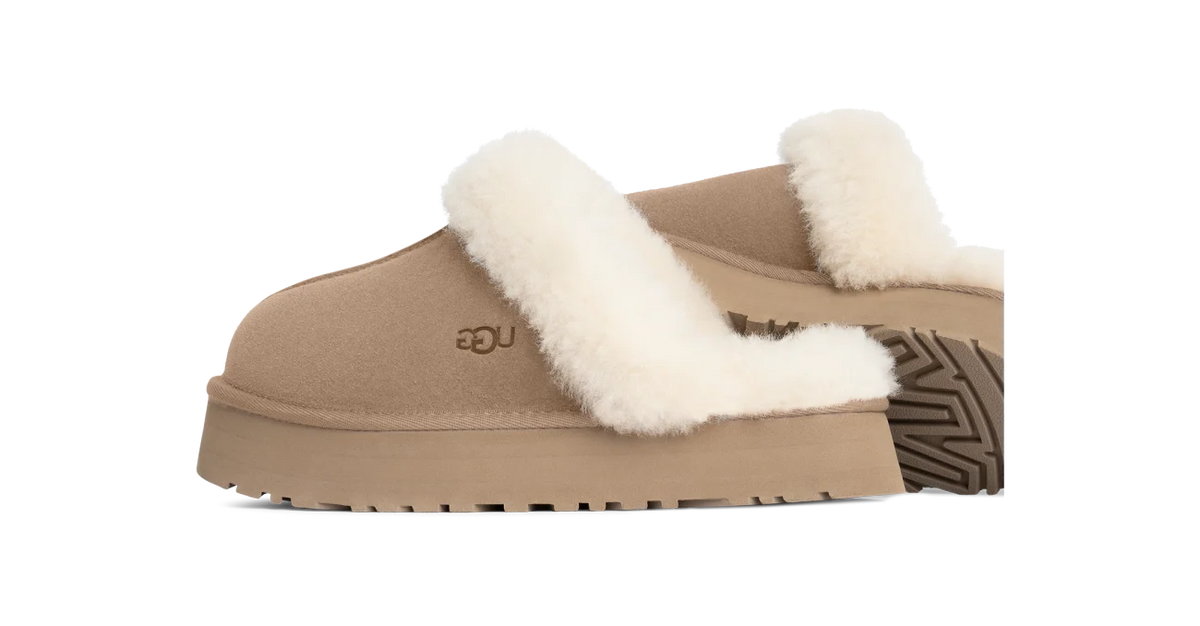 Overkicks - UGG Disquette Slipper Sand (Womens) (1122550-SAN) - par completo