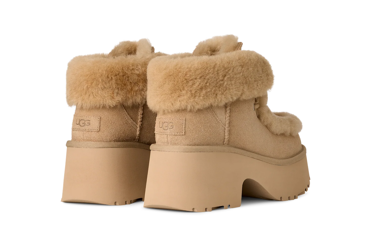 Overkicks - UGG Esmee Lace Up Boot Mustard Seed (Womens) (1171532-MDSD) - detalle suela