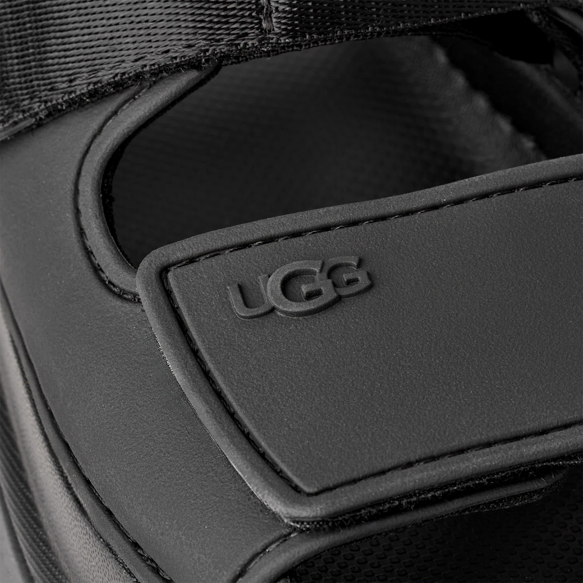Overkicks - UGG GoldenGlow Sandal Black (Kids) (1152813K-BLK) - imagen 4