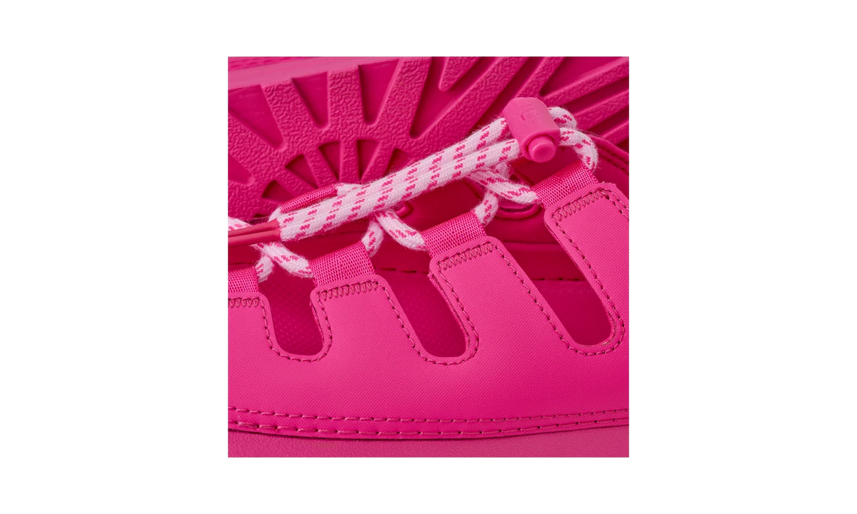 Overkicks - UGG GoldenGlow Toggle Sandal Deep Coral (Womens) (1179370-DPCR) - vista superior
