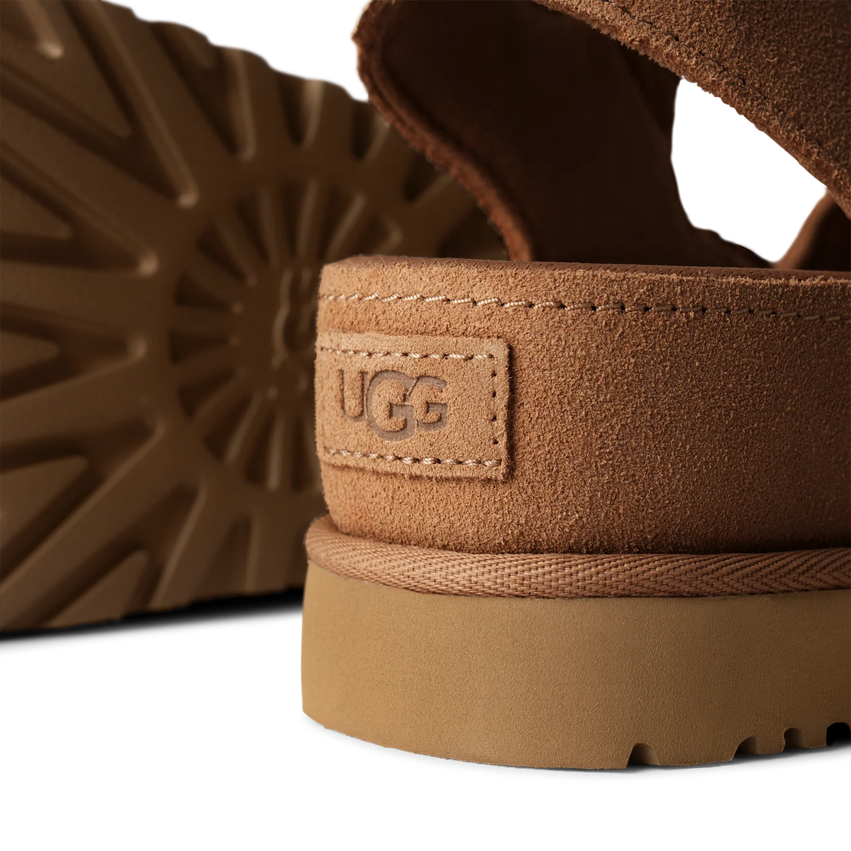 Overkicks - UGG Goldenstar Hi Sandal Chestnut (Womens) (1167356-CHE) - vista superior