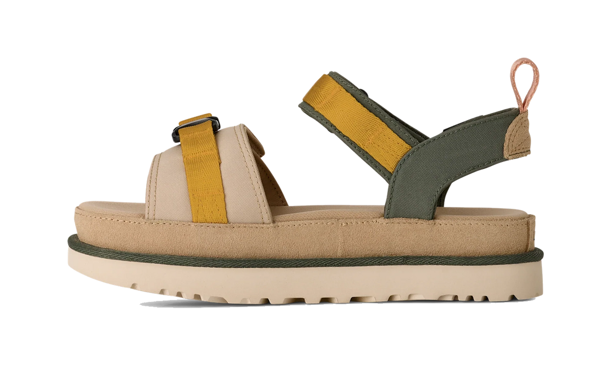 Overkicks - UGG Goldenstar Wildwood Sandal Sand Castle (Womens) (1180070-SNDC) - par completo