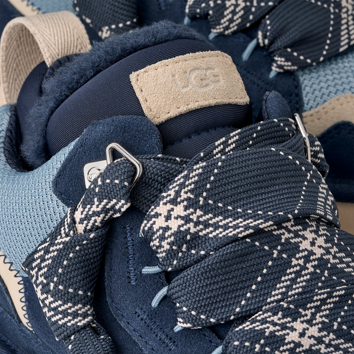 Overkicks - UGG Lowmel Dark Indigo Sea Salt (Womens) (1144032-DGS) - vista superior