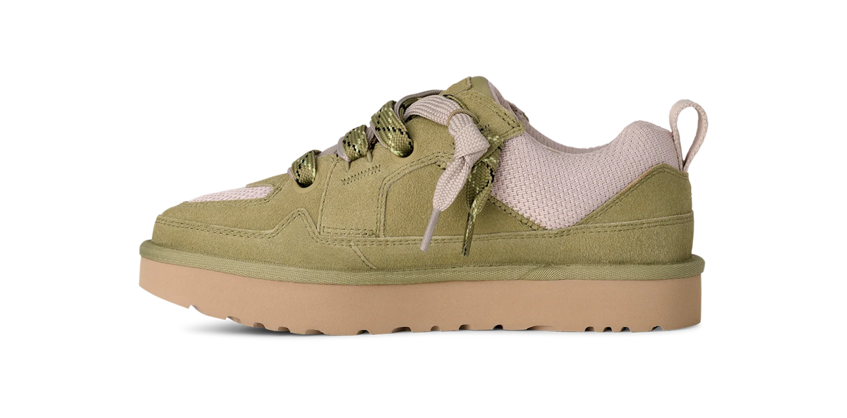 Overkicks - UGG Lowmel Lo Muted Brass (Womens) (1168890-MBRS) - par completo