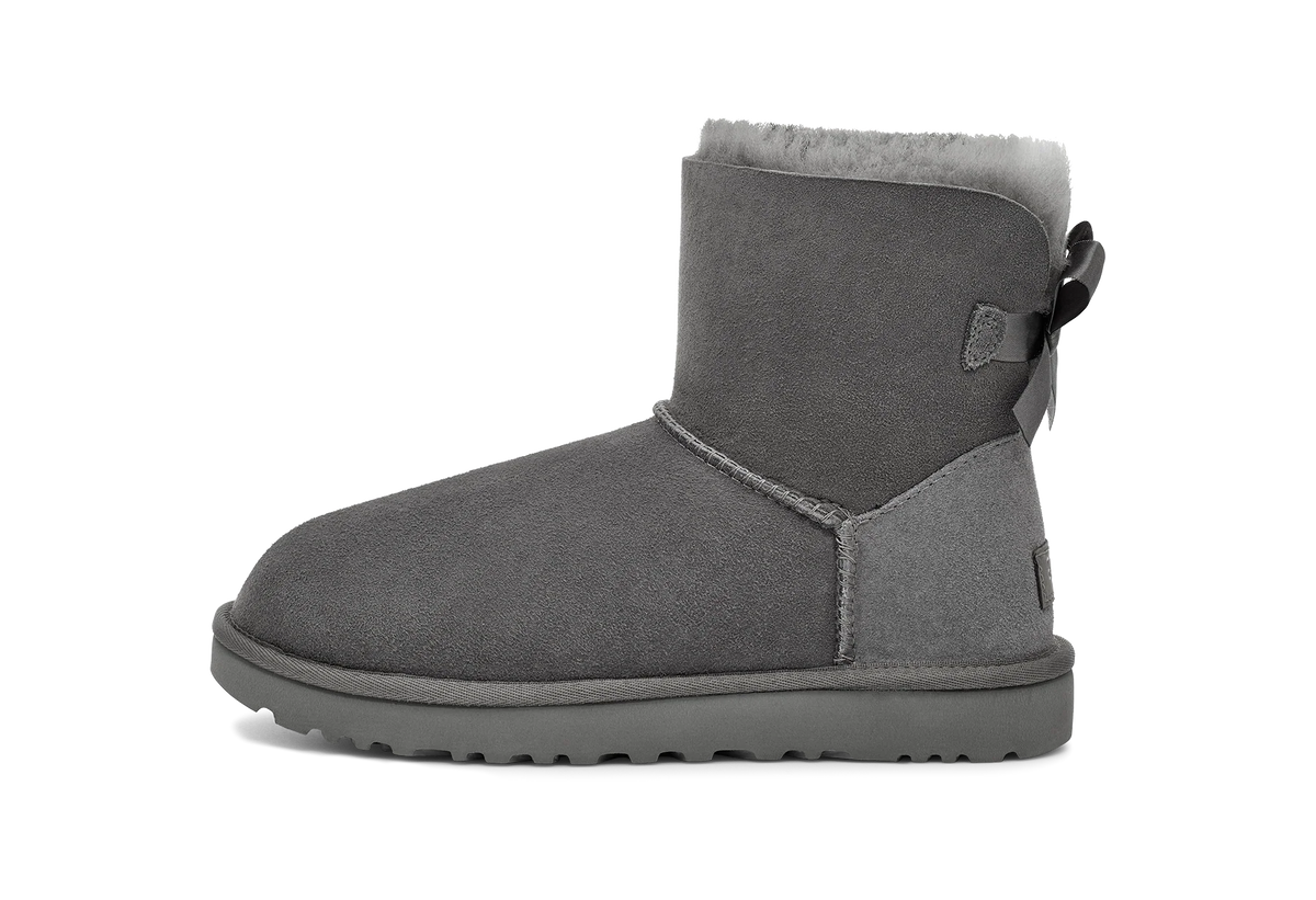 Overkicks - UGG Mini Bailey Bow II Boot Grey (Womens) (1016501-GREY) - vista trasera