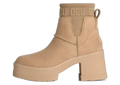 UGG Moxy Chelsea Boot Sand (Women's)