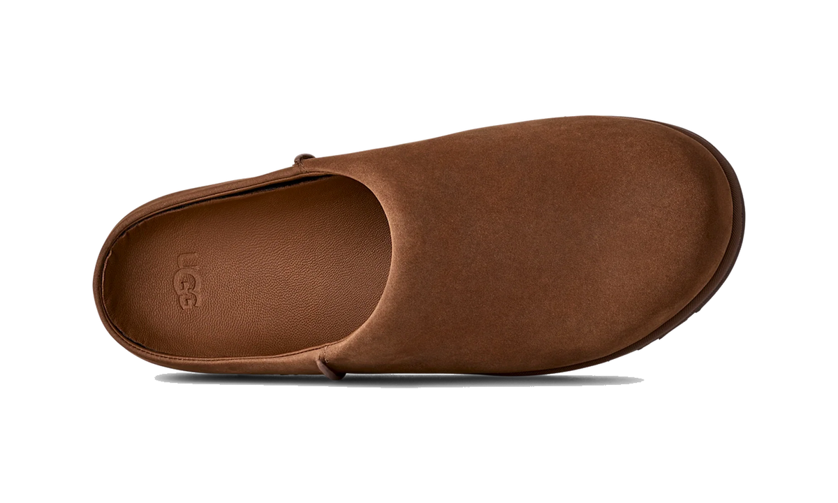Overkicks - UGG Otzo Clog Dark Chestnut (1175209-DKC) - detalle talon