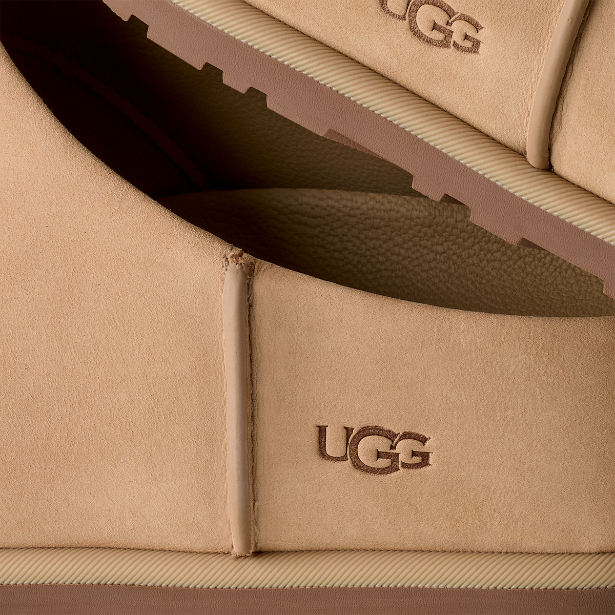 Overkicks - UGG Otzo Clog Mustard Seed (Womens) (1181130-MDSD) - vista superior