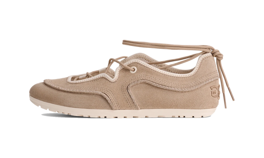 Overkicks - UGG Quill Ballet Sneaker Mustard Seed (Womens) (1184790-MDSD) - vista lateral
