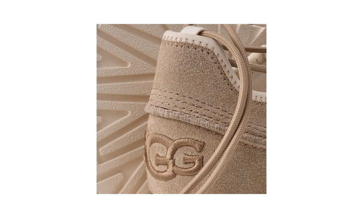 Overkicks - UGG Quill Ballet Sneaker Mustard Seed (Womens) (1184790-MDSD) - vista superior