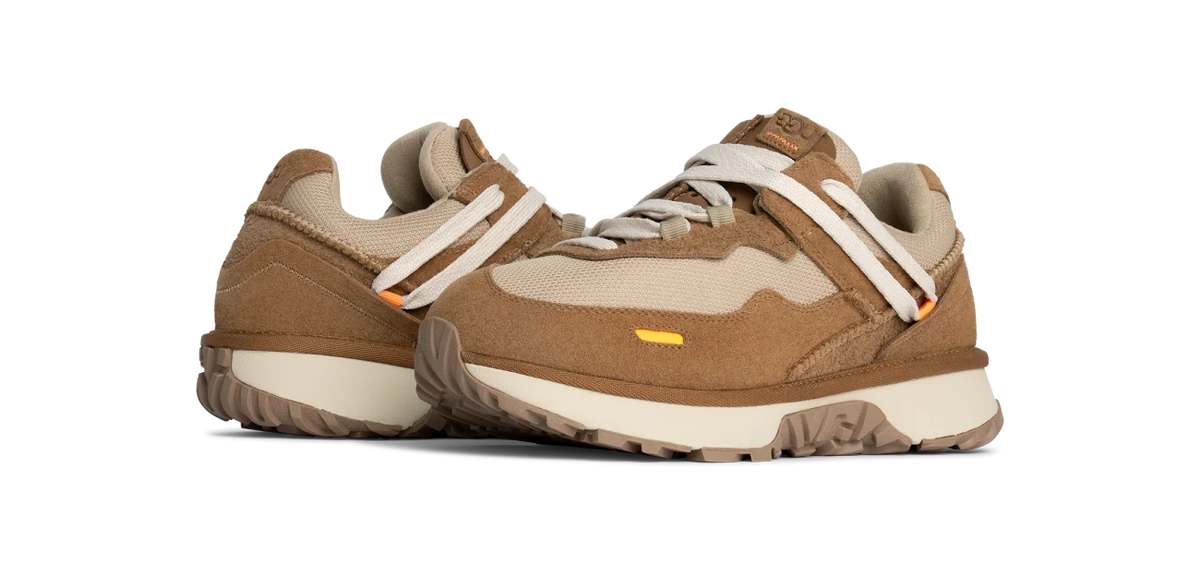 Overkicks - UGG RetroFi Low Chestnut (1167070-CHE) - vista trasera