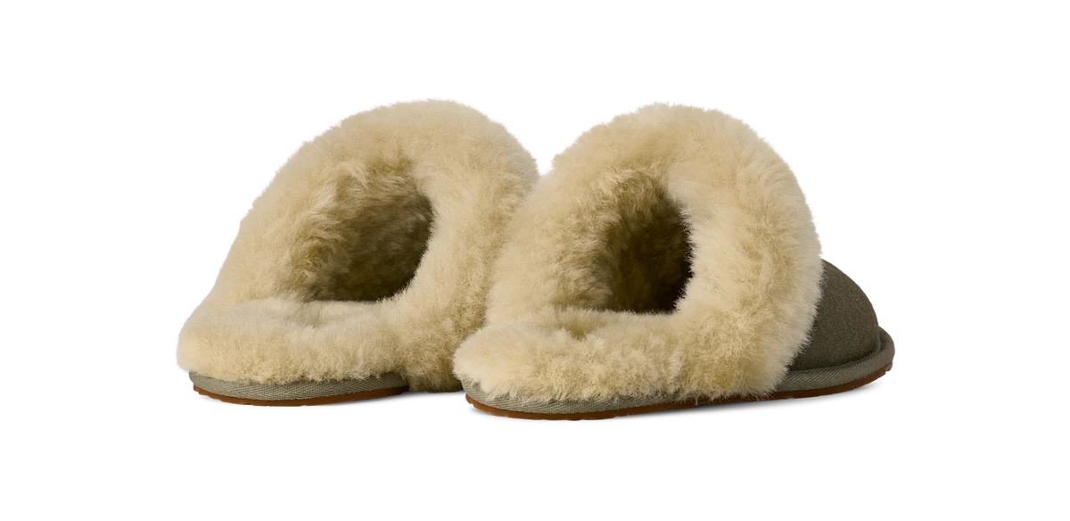 Overkicks - UGG Scuffette II Slipper Moss Green Muted Brass (Womens) (1106872-MRNM) - detalle suela