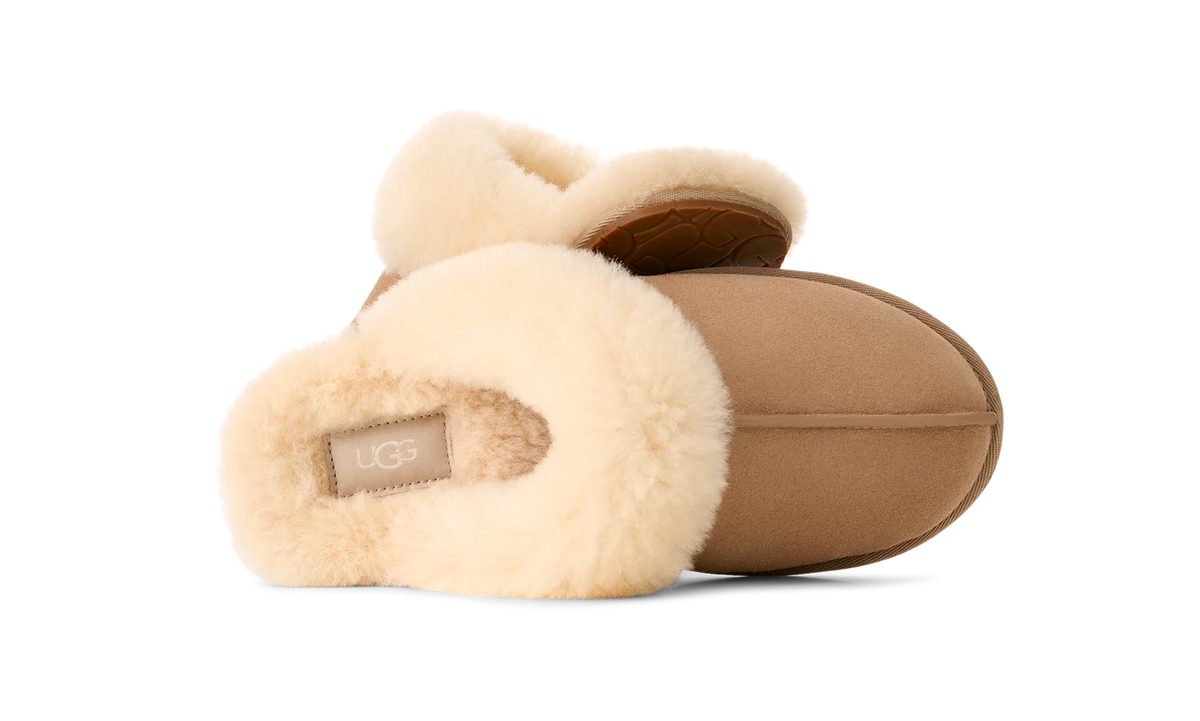 Overkicks - UGG Scuffette II Slipper Sand (Womens) (1106872-SAN) - detalle suela