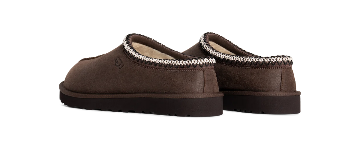 Overkicks - UGG Tasman Distressed Slipper Burnt Cedar (1158172-BCDR) - vista trasera