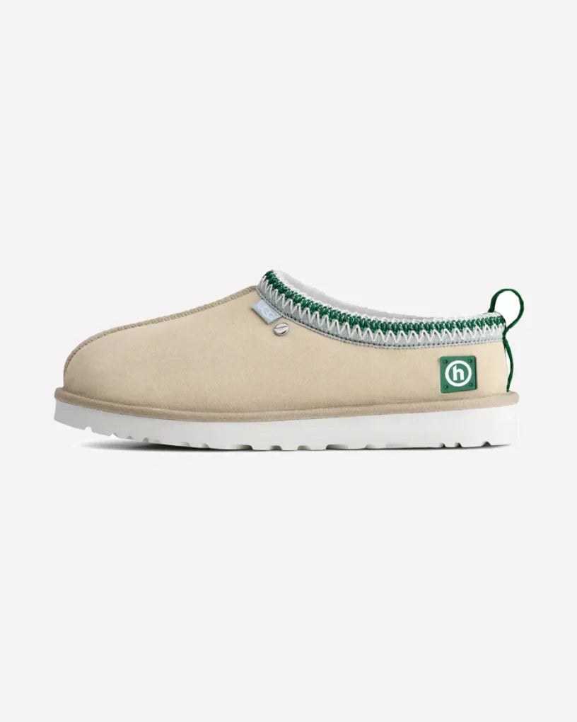 Overkicks - UGG Tasman Hardware Slipper Hidden NY PFF (1183991-TAN) - vista lateral