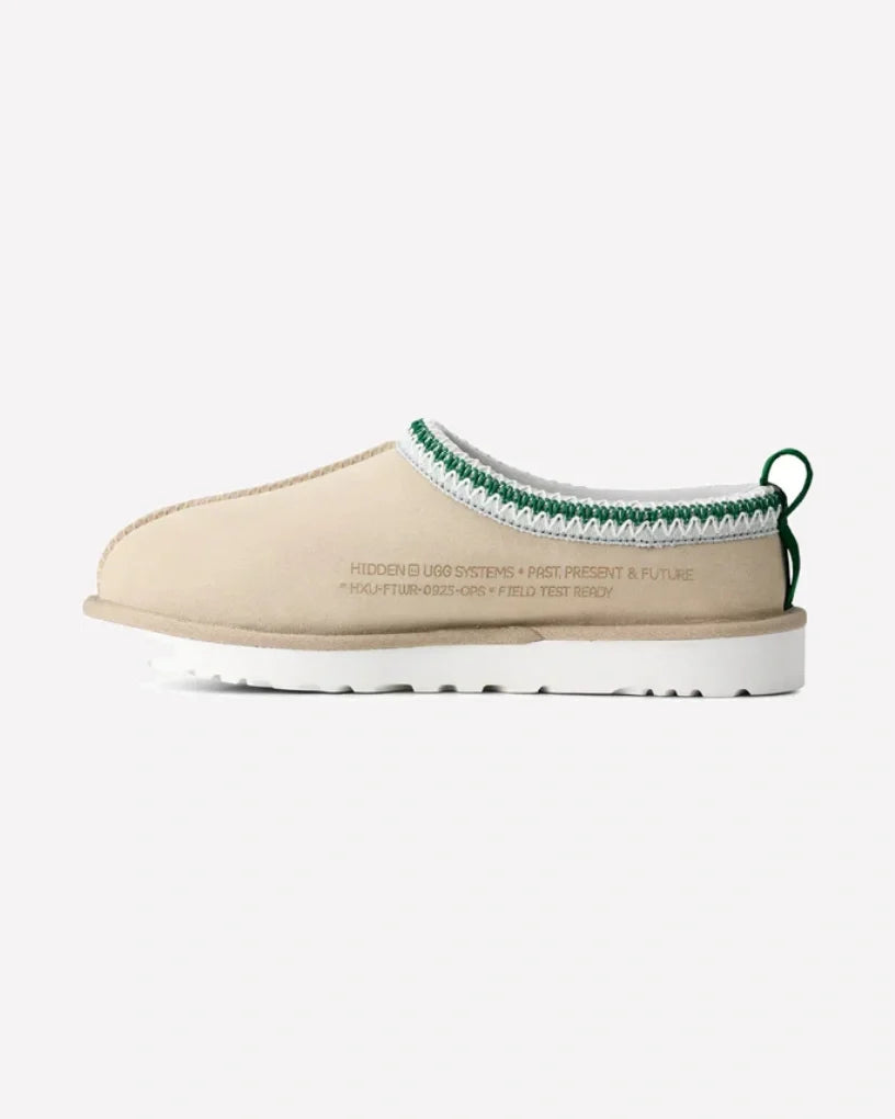 Overkicks - UGG Tasman Hardware Slipper Hidden NY PFF (1183991-TAN) - imagen 2