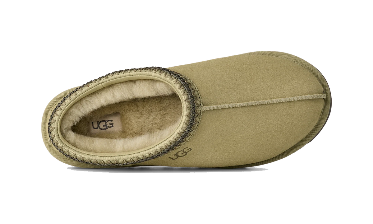 Overkicks - UGG Tasman II Slipper Muted Brass Magnolia Leaf (1174671-MSMG) - detalle talon