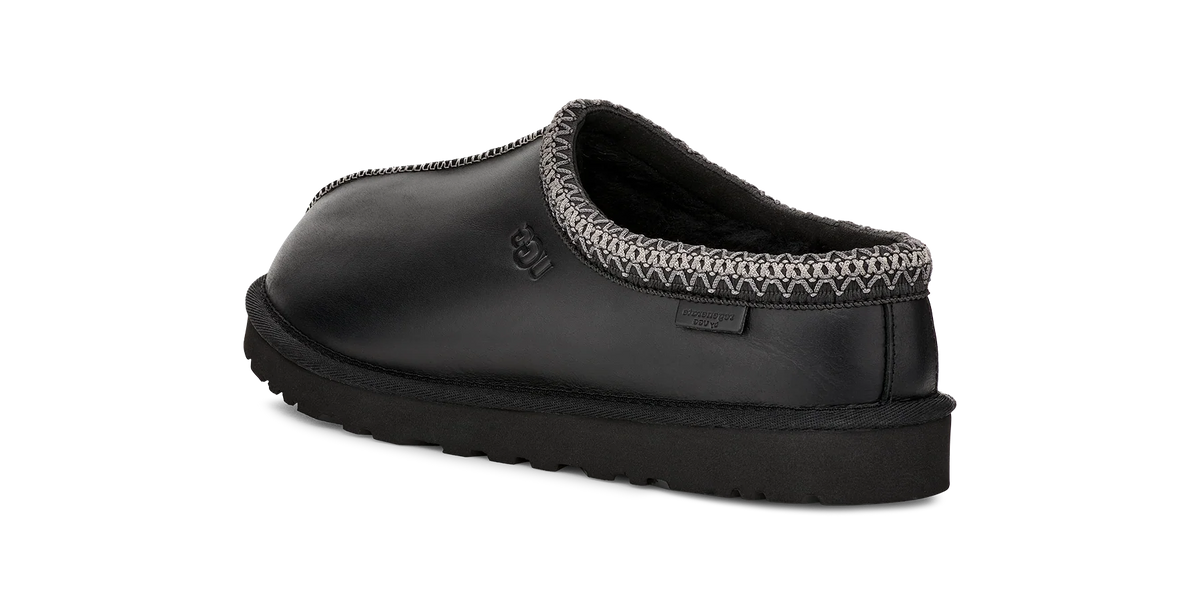 Overkicks - UGG Tasman LTHR Regen Slipper Black (1163890-BLK) - detalle suela