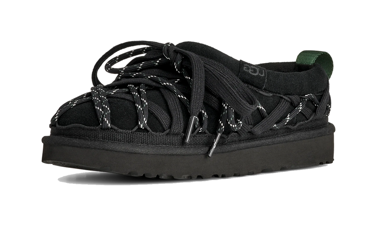 Overkicks - UGG Tasman Lace Black (Womens) (1175190-BLK) - vista trasera
