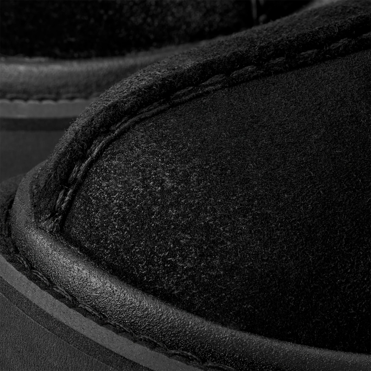 Overkicks - UGG Tasman Lug Black (1166913-BLK) - detalle suela