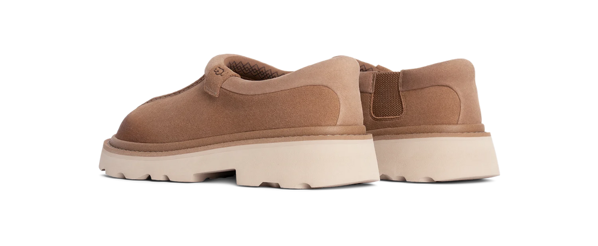 Overkicks - UGG Tasman Lug Chestnut (1166913-CHE) - vista trasera