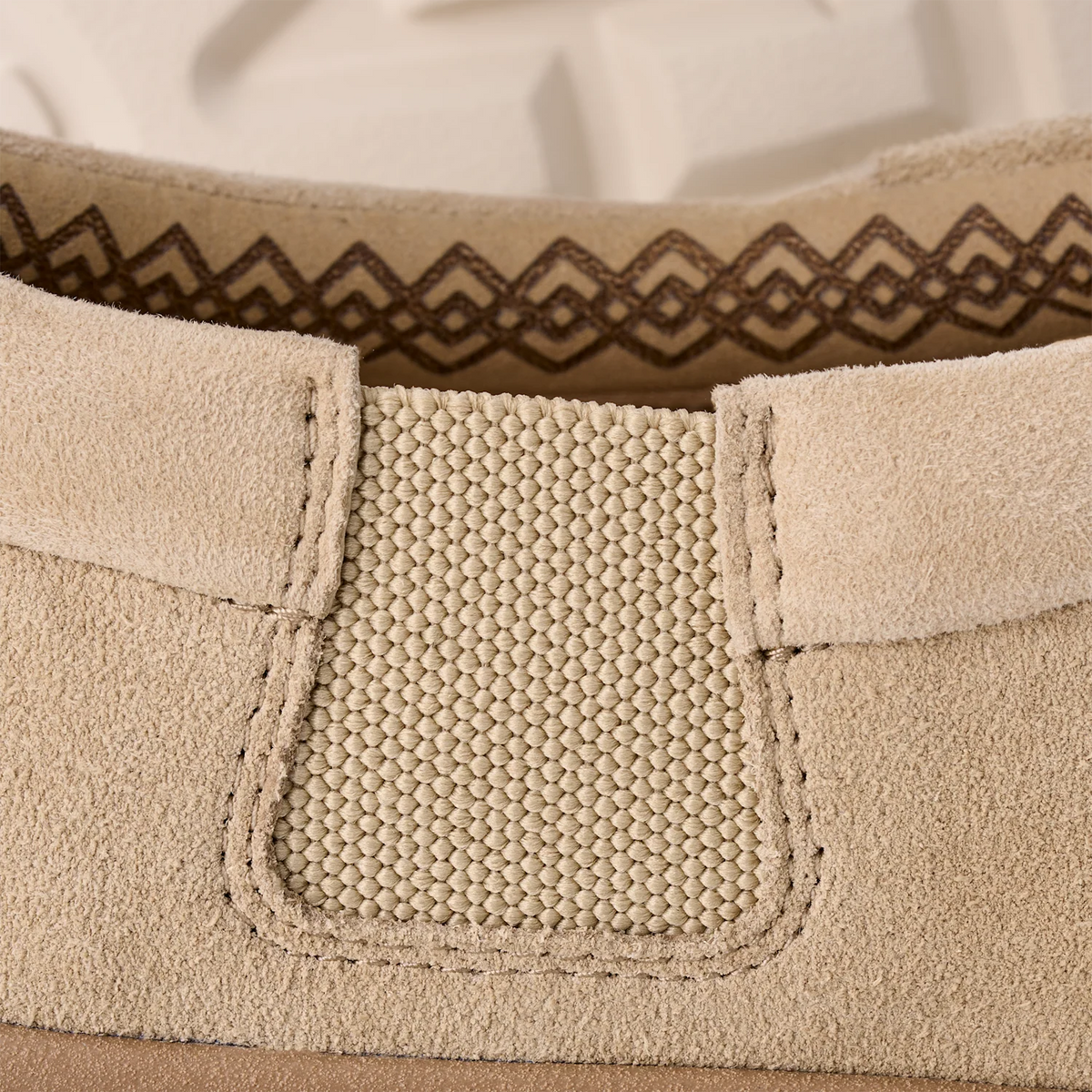 Overkicks - UGG Tasman Lug Mustard Seed (1166913-MDSD) - detalle suela