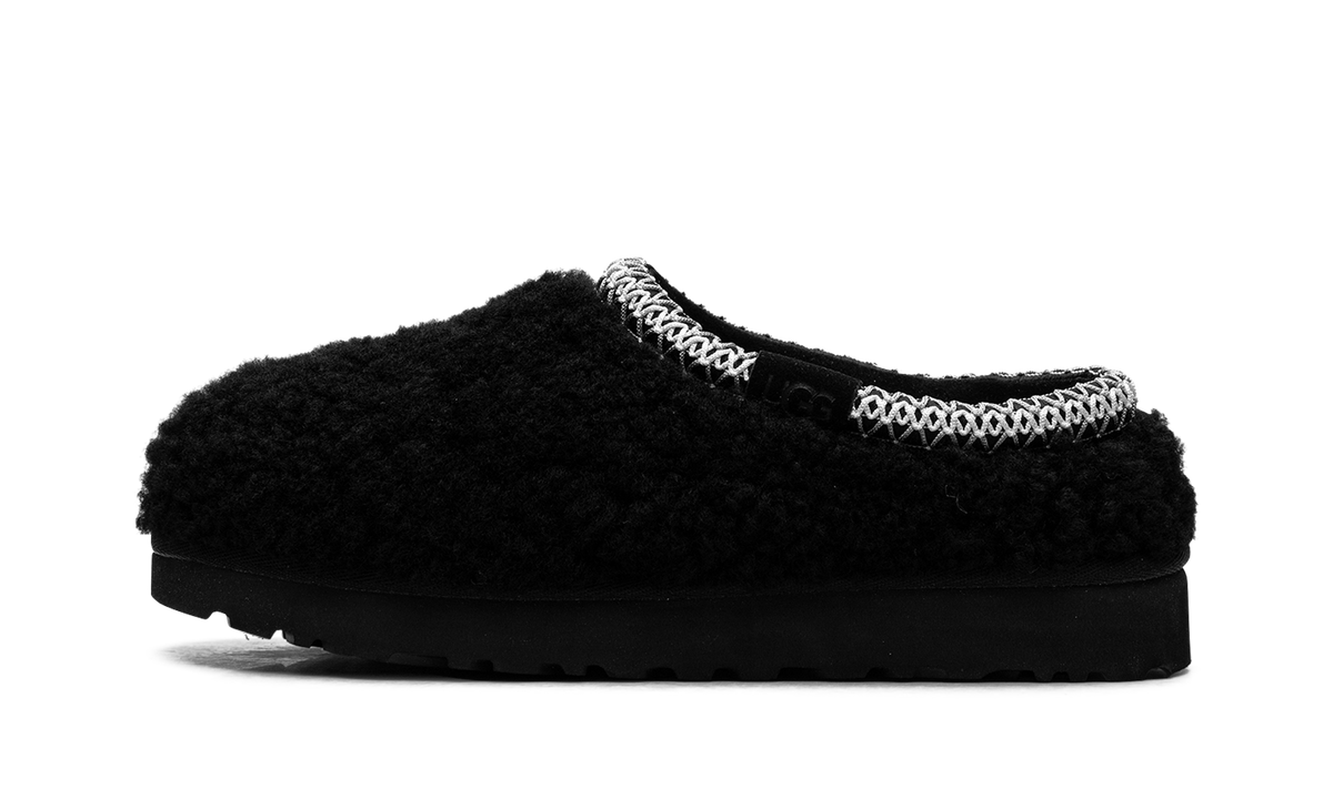 Overkicks - UGG Tasman Maxi Curly Slipper Black (Womens) (1158356-BLK) - vista lateral