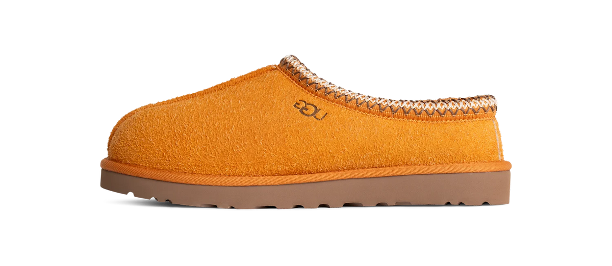 Overkicks - UGG Tasman Shaggy Suede Slipper Dark Apricot (1166930-DCT) - vista lateral