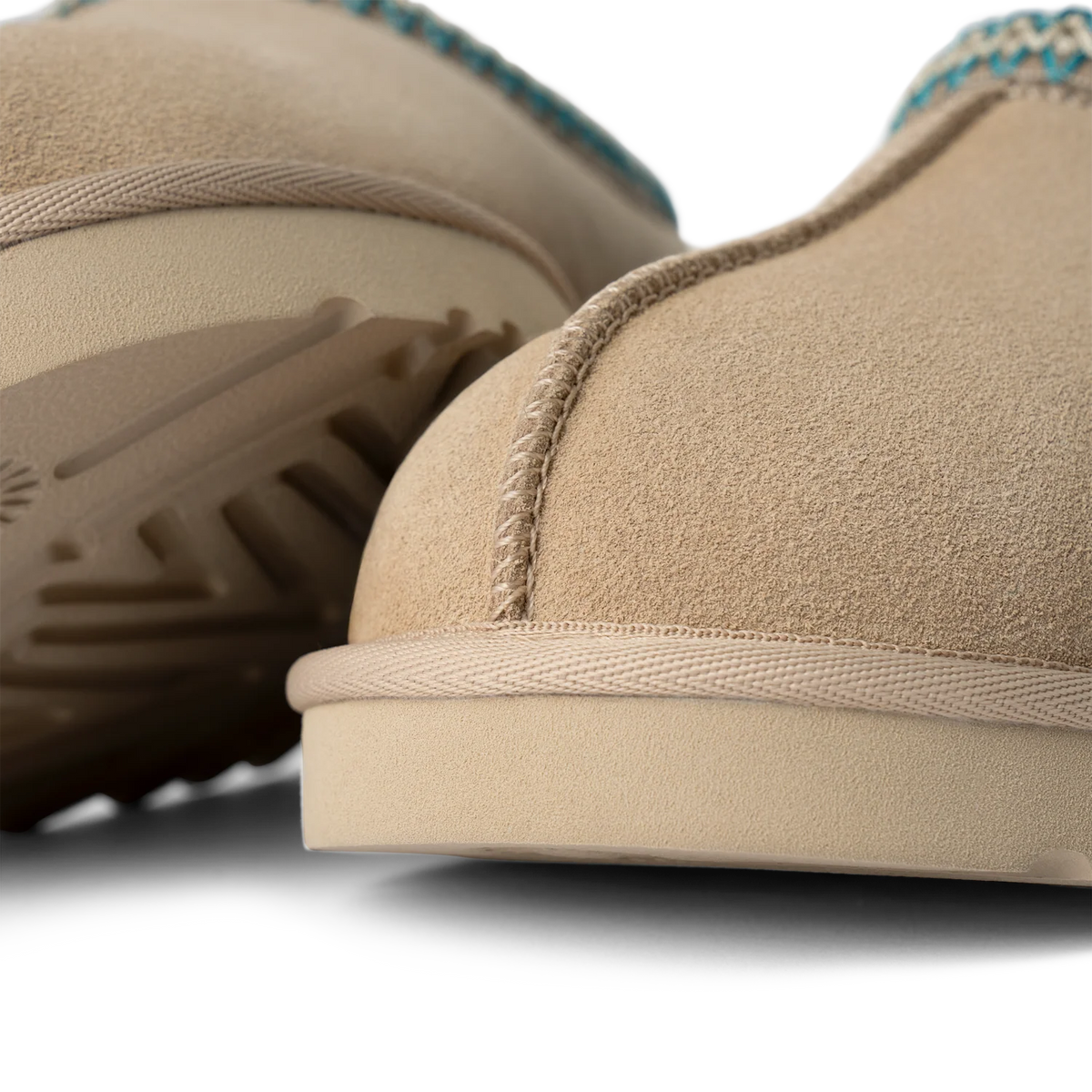 Overkicks - UGG Tasman Slipper Driftwood White Pepper (5950-DRF) - vista superior