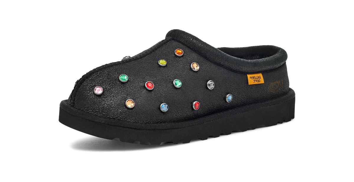 Overkicks - UGG Tasman Slipper Gallery Dept. Black (1166950-BLK) - par completo