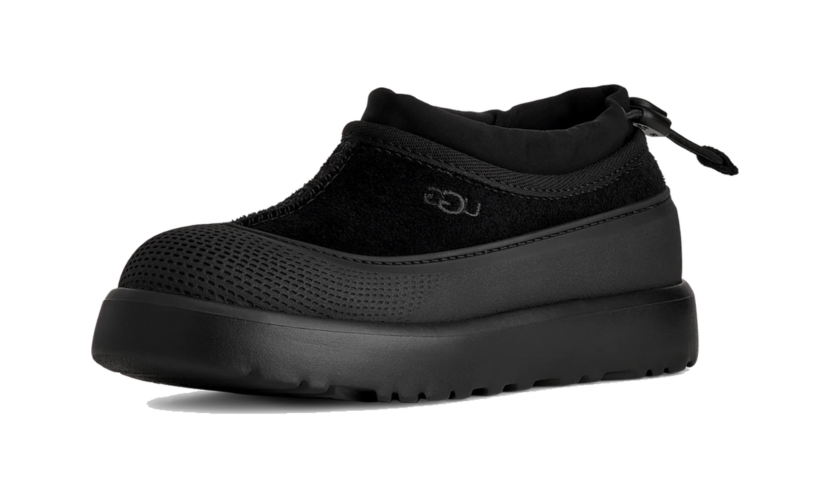 Overkicks - UGG Tasman Weather Hybrid Slipper Black (Kids) (1171171K-BLK) - imagen 2