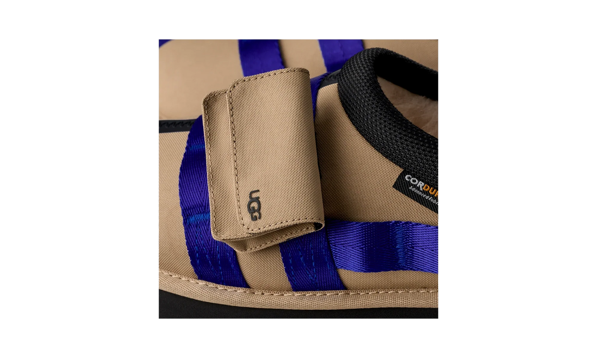 Overkicks - UGG Tasman Wildwood Slipper Sand Regal Blue (1180110-SDRG) - vista superior