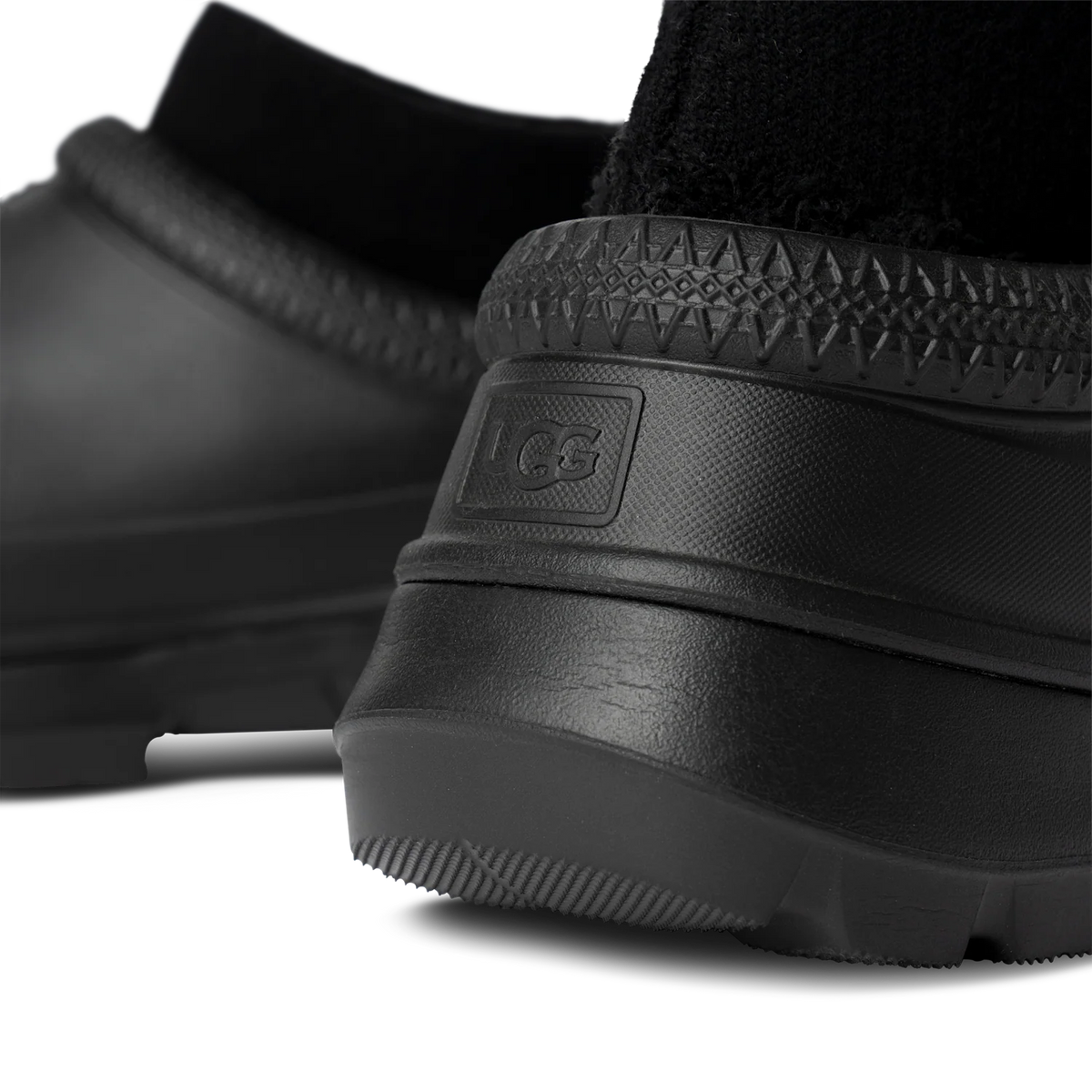 Overkicks - UGG Tasman X Slipper Black (Womens) (1125730-BLK) - detalle suela