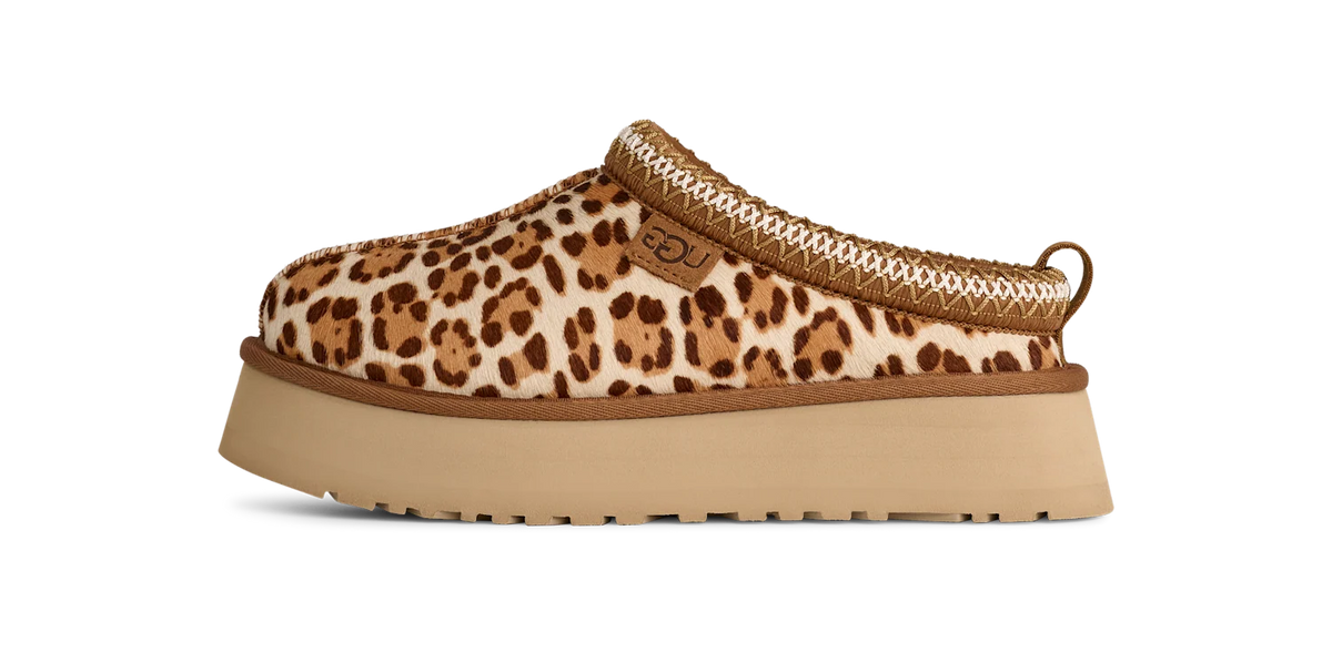 Overkicks - UGG Tazz Plains Slipper Felicity Leopard Jasmine (Womens) (1177890-FDJ) - vista lateral
