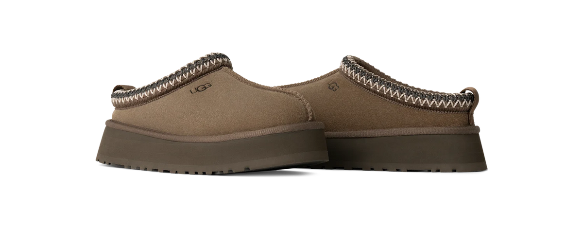 Overkicks - UGG Tazz Slipper Hickory (Womens) (1122553-HCK) - par completo