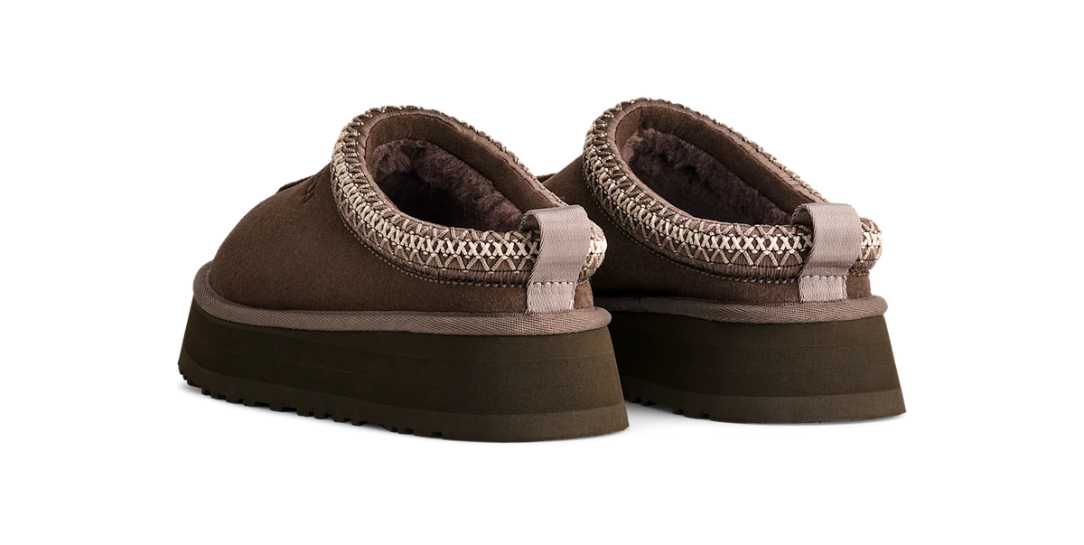 Overkicks - UGG Tazz Slipper Molasses (Womens) (1122553-MLSS) - par completo